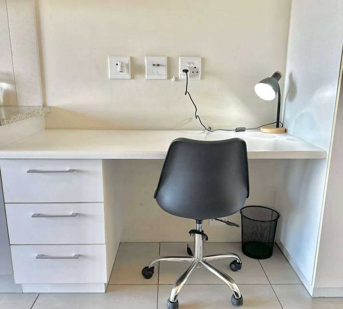 Bachelor Apartment In Κέιπ Τάουν